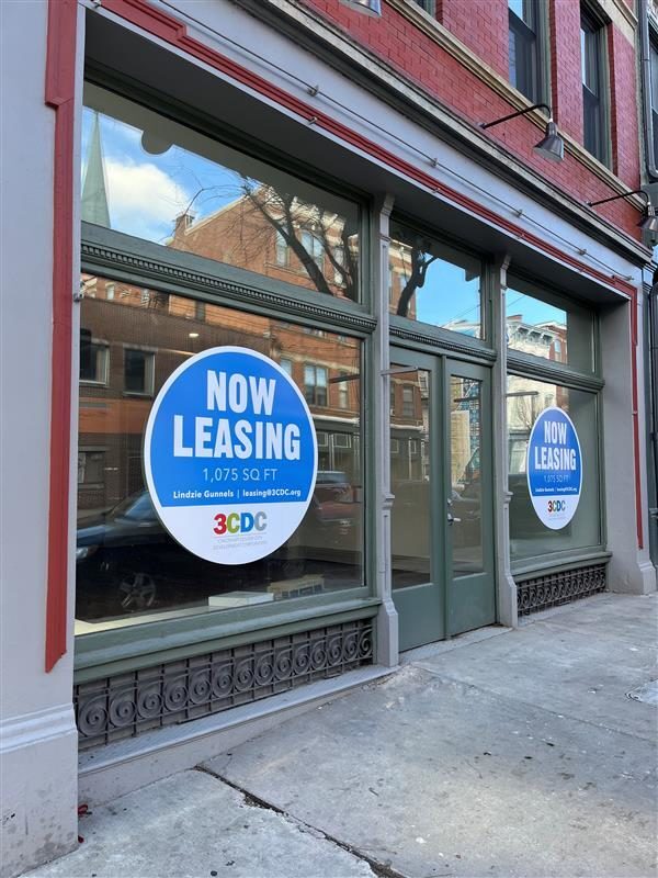 1701 Race St, Cincinnati, OH for lease Building Photo- Image 1 of 3