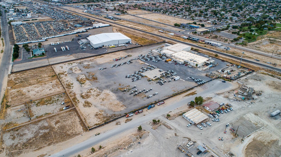 444 W Avenue H6, Lancaster, CA for lease - Building Photo - Image 3 of 6