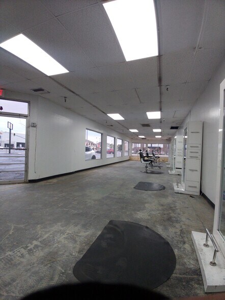 431 5th St, Marysville, CA à vendre - Photo du bâtiment - Image 3 de 11