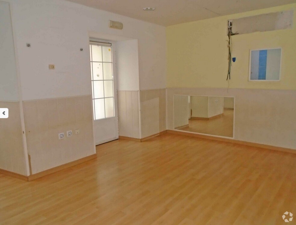 Immeuble residentiel dans Aranjuez, Madrid à vendre Photo intérieure- Image 1 de 2