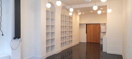 127 Stoke Newington High St, Londres à louer Photo intérieure- Image 1 de 5