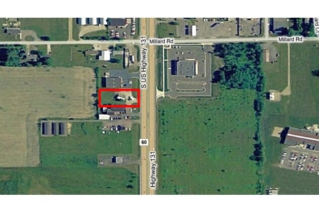 59120 US-131 Hwy, Three Rivers, MI for sale - Aerial - Image 2 of 5