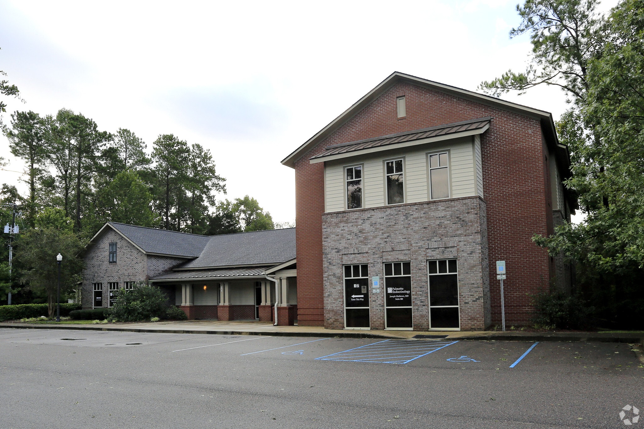 1101 Old Trolley Rd, Summerville, SC for lease Primary Photo- Image 1 of 19