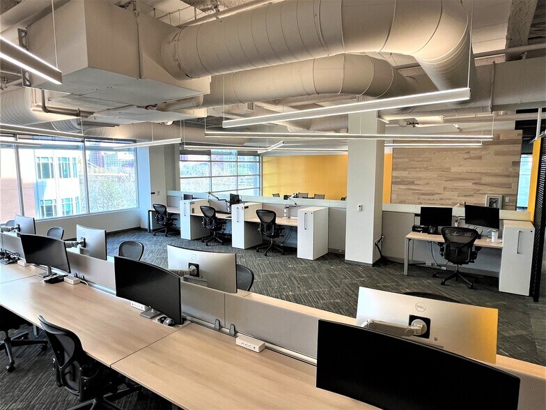 271 N Shore Dr, Pittsburgh, PA à louer - Photo intérieure - Image 3 de 25
