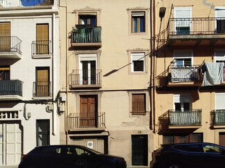 Plus de détails pour Multi-résidentiel à vendre