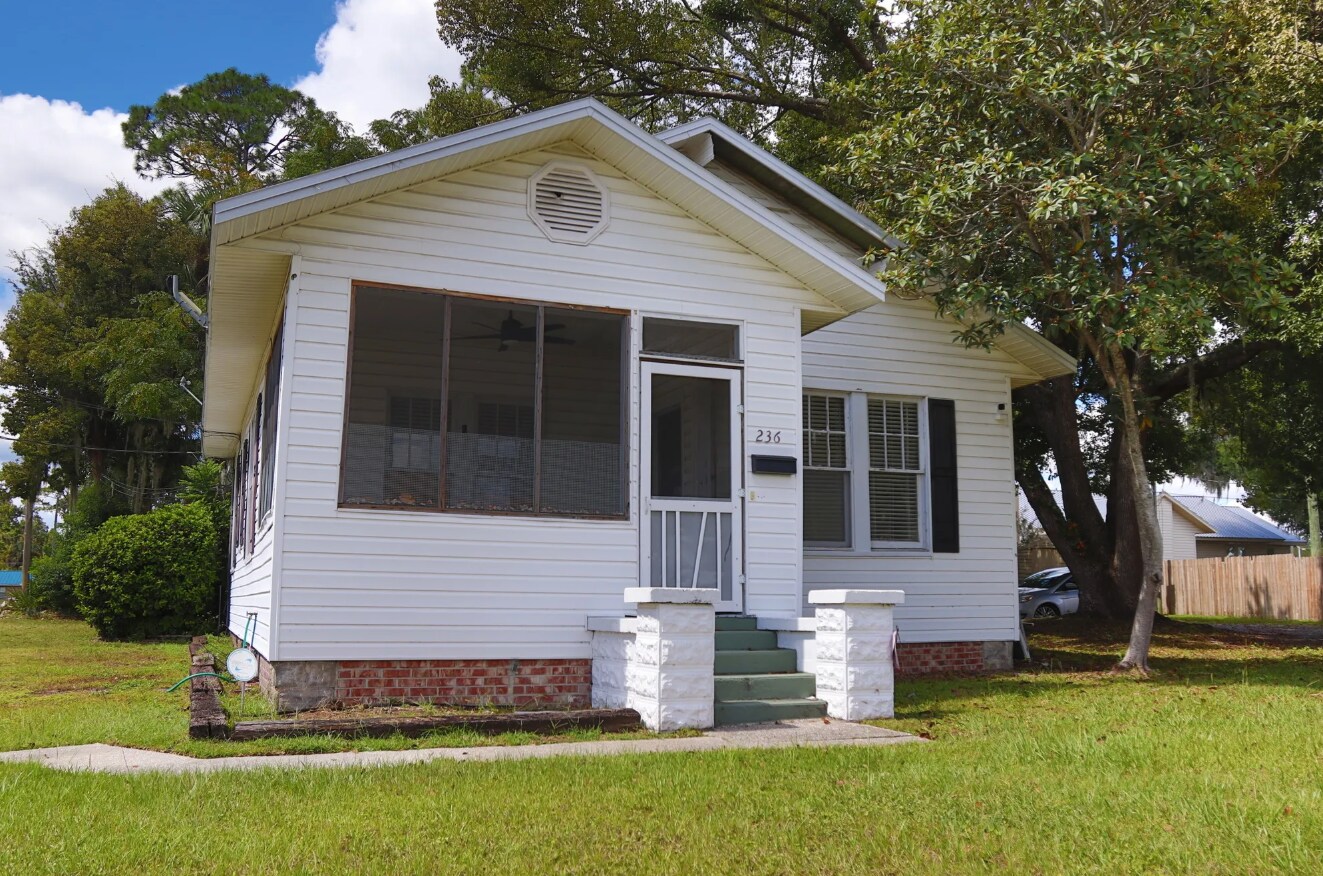 236 SW Alachua Ave, Lake City, FL à vendre Photo principale- Image 1 de 2