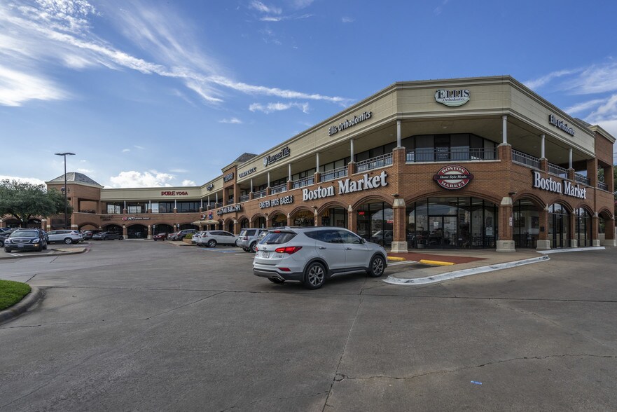 6319-6333 E Mockingbird Ln, Dallas, TX à louer - Photo du bâtiment - Image 2 de 7