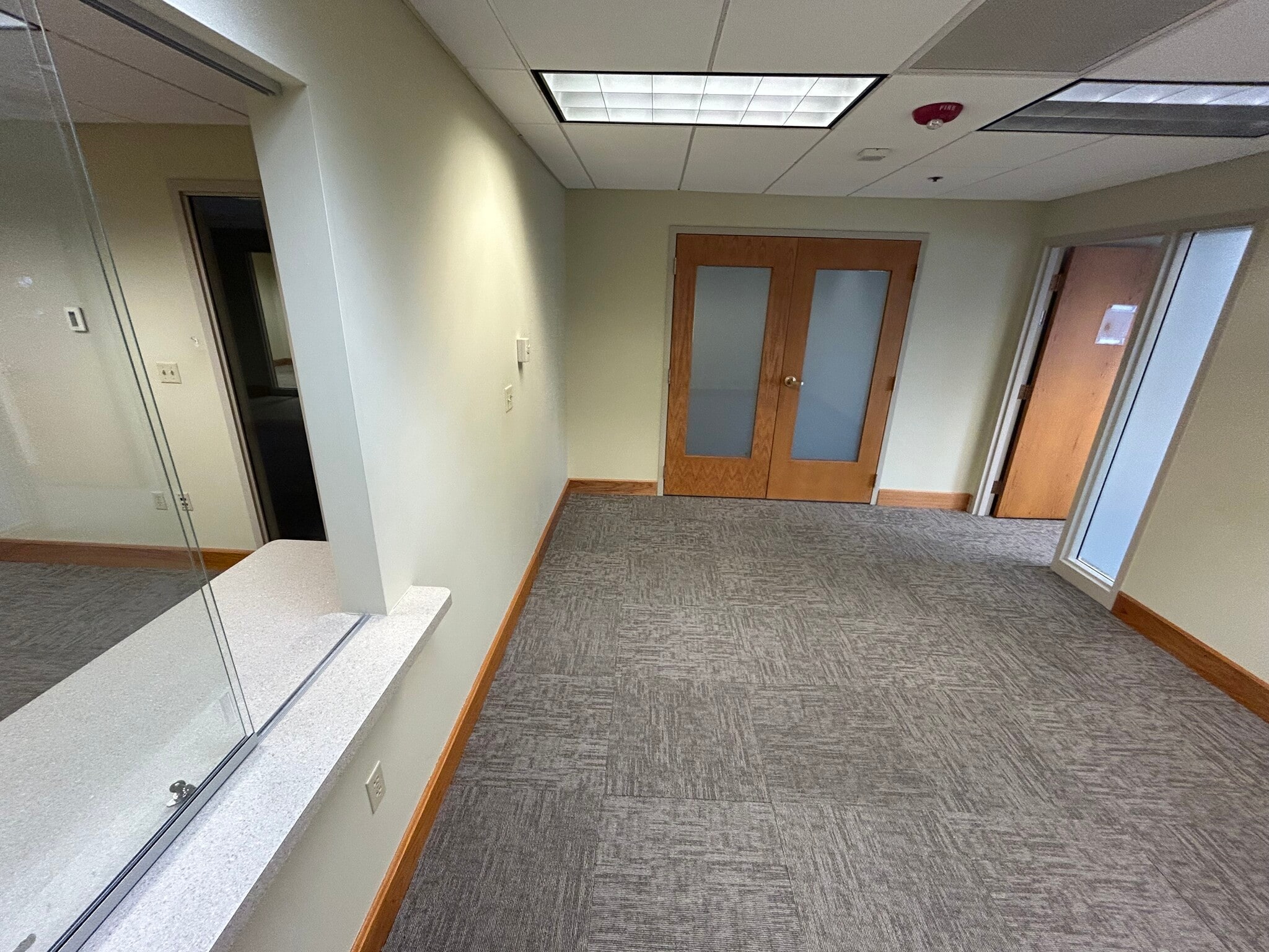 245 Main St, Racine, WI à louer Photo intérieure- Image 1 de 10