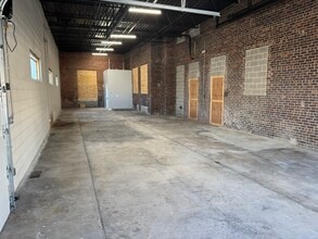 812 Keeler St, Boone, IA for lease Interior Photo- Image 2 of 7