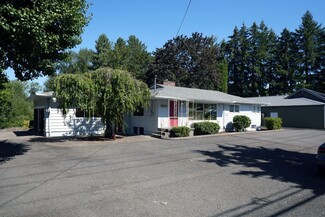 Plus de détails pour 6641 SE Lake Rd, Portland, OR - Bureau à louer