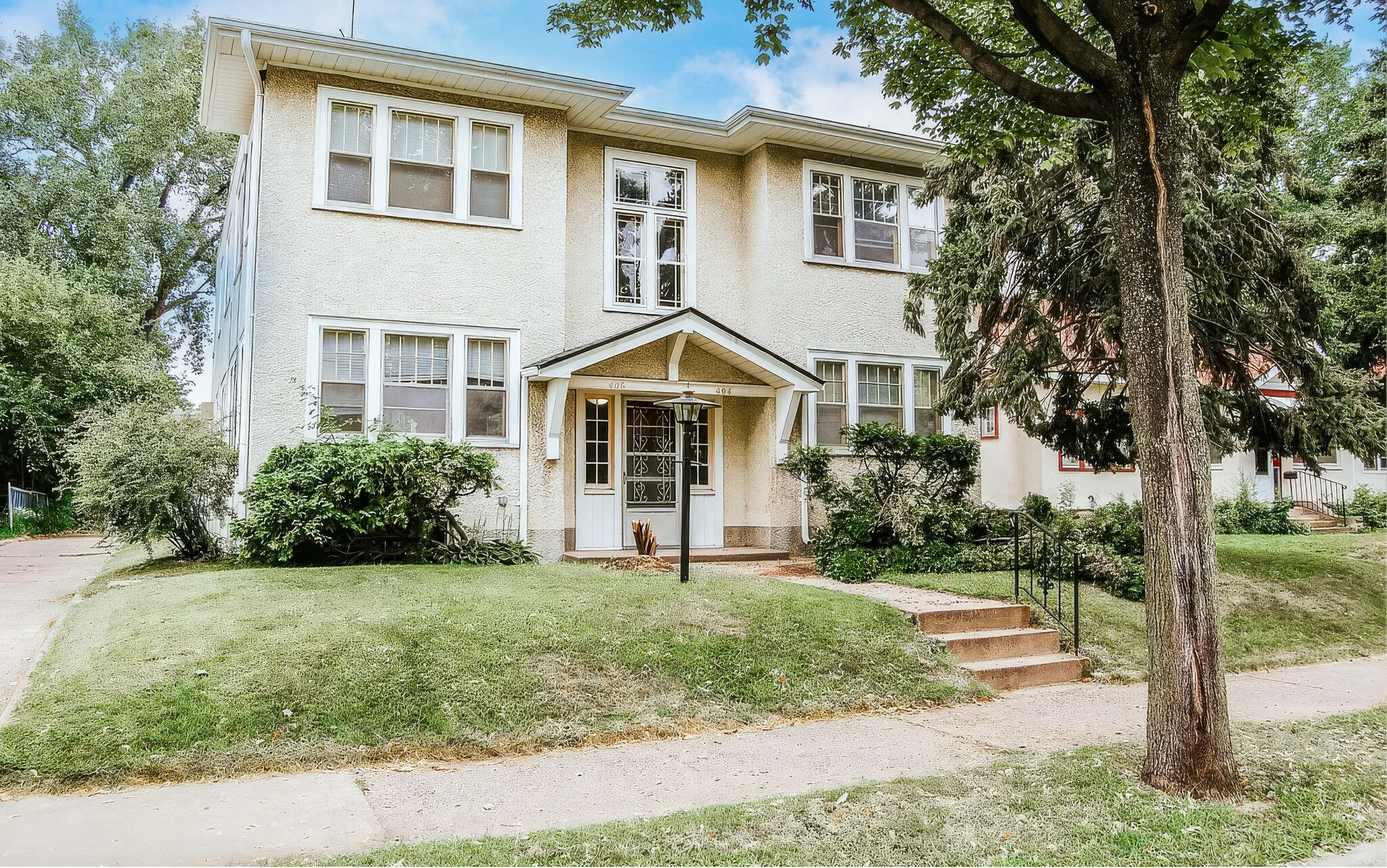 404 8th St SE, Minneapolis, MN for sale Building Photo- Image 1 of 2