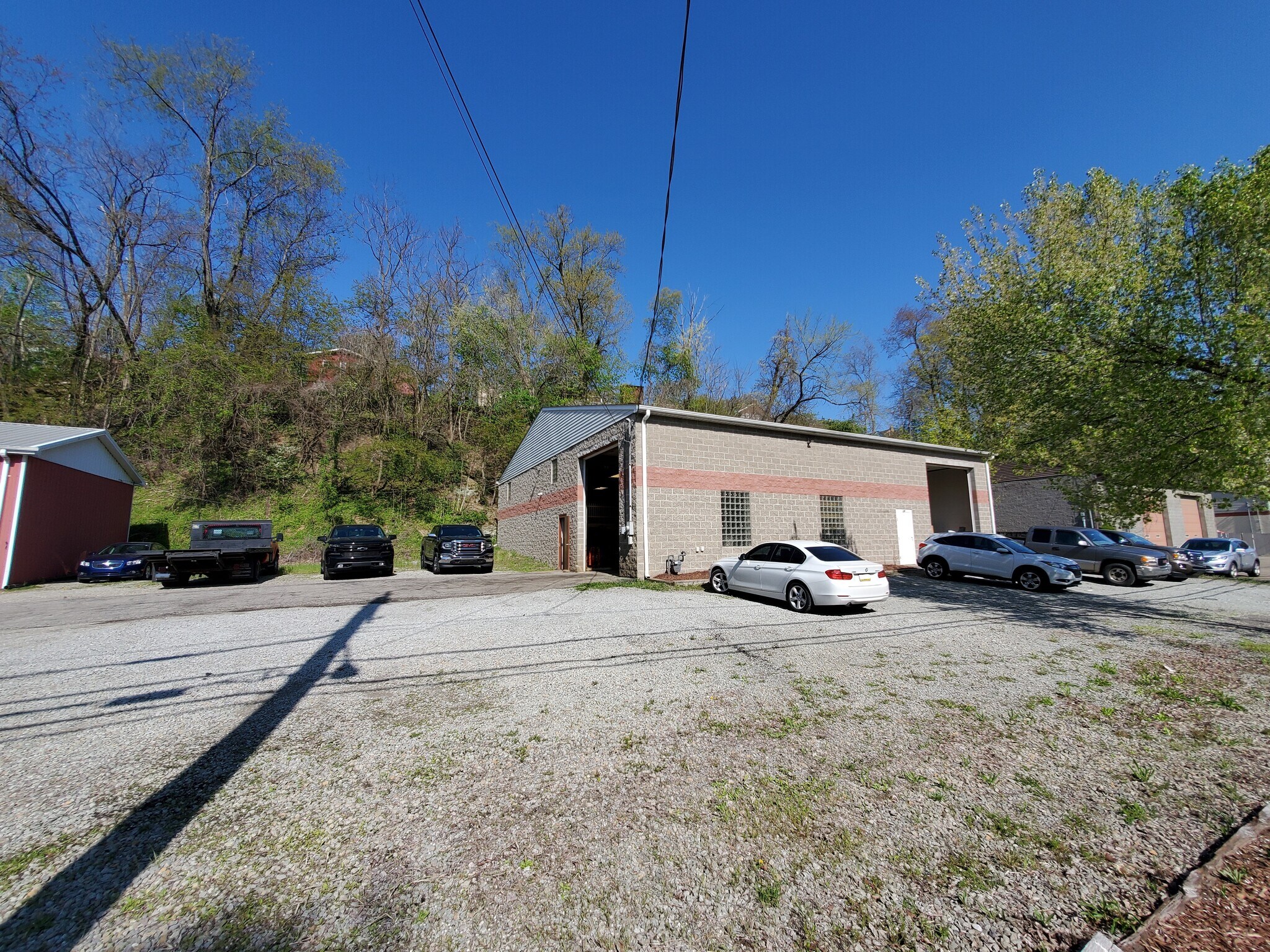 630 Long Rd, Pittsburgh, PA for sale Primary Photo- Image 1 of 22