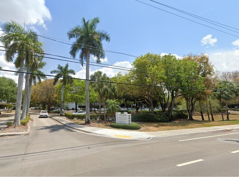 2900 N Military Trl, Boca Raton, FL à vendre - Photo du bâtiment - Image 3 de 46
