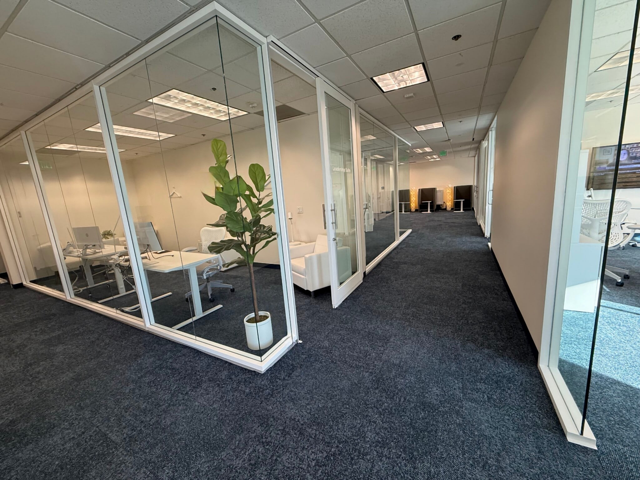 601 Gateway Blvd, South San Francisco, CA à louer Photo intérieure- Image 1 de 8