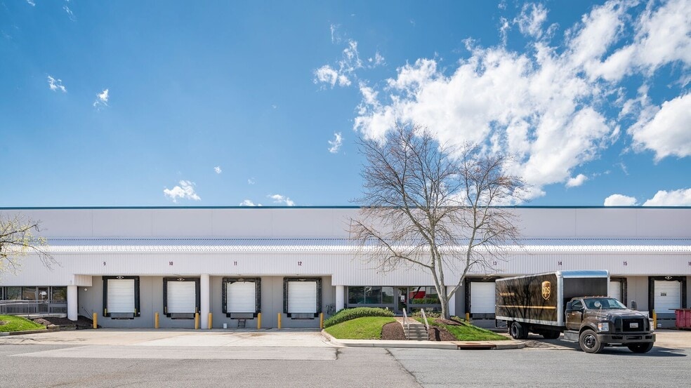 8679 Greenwood Pl, Savage, MD for lease - Building Photo - Image 3 of 18