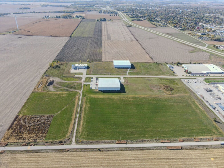 507 Research Dr, Perry, IA for sale - Building Photo - Image 3 of 10
