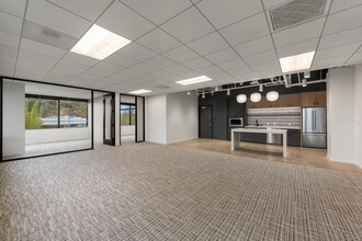 3131 Camino del Rio N, San Diego, CA for lease Interior Photo- Image 2 of 5