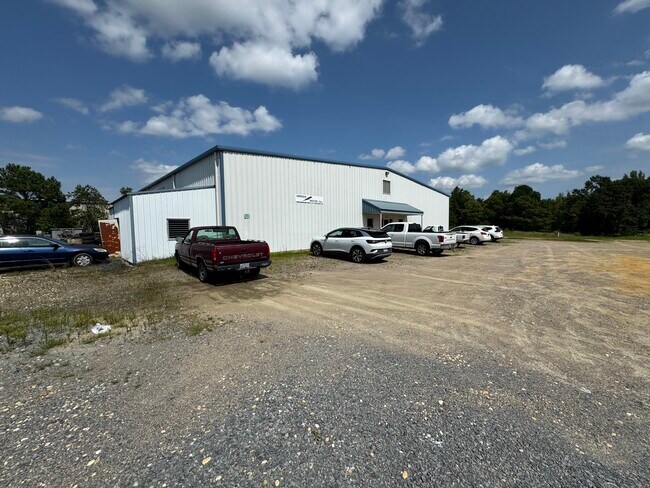More details for 3307 Lee Ave, Sanford, NC - Industrial for Lease