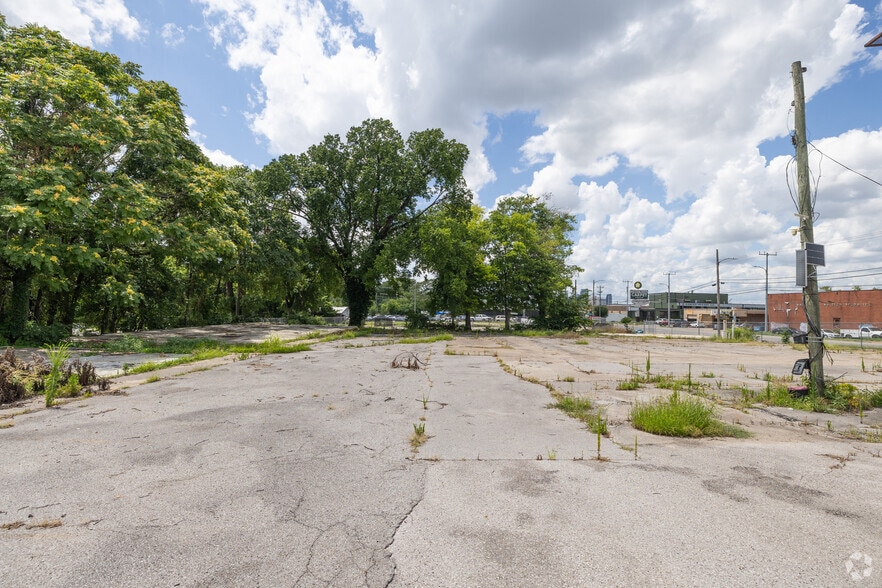 419 Murfreesboro Pike, Nashville, TN for lease - Primary Photo - Image 1 of 8