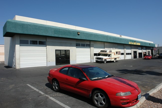 Plus de détails pour 3421 S Decatur Blvd, Las Vegas, NV - Industriel à louer