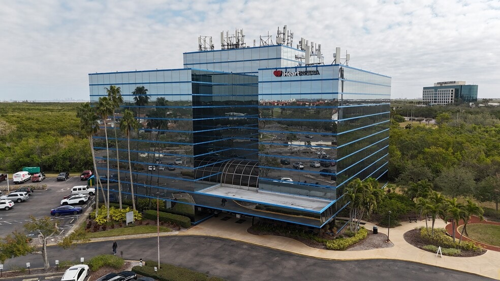 13577 Feather Sound Dr, Clearwater, FL for lease - Aerial - Image 2 of 19