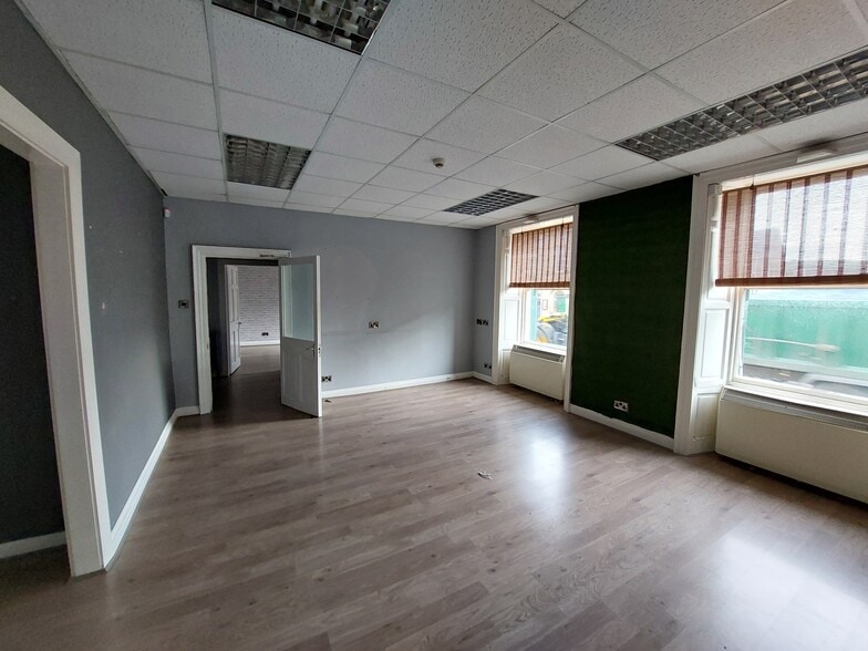 73 Bonnygate, Cupar à vendre - Photo du bâtiment - Image 2 de 4