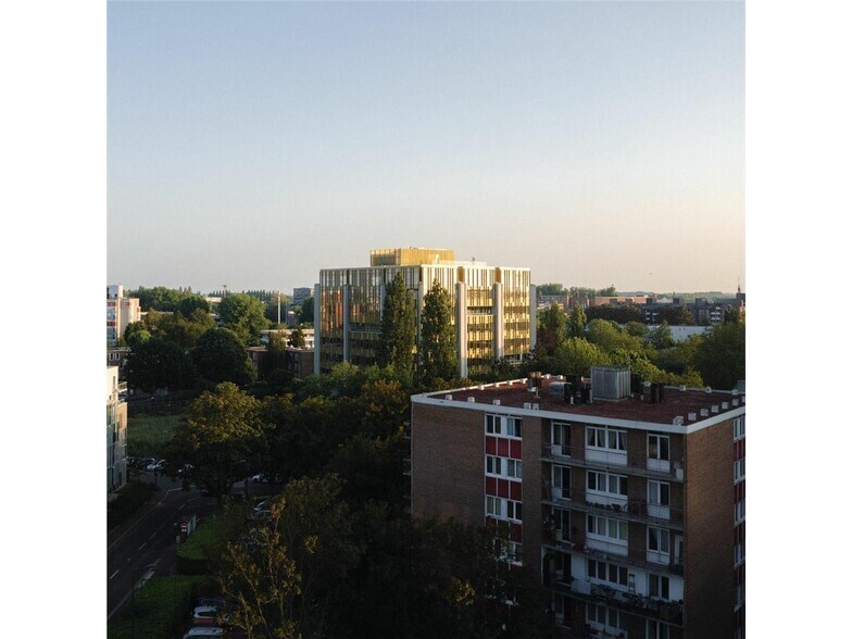 6 Rue Des Techniques, Villeneuve-d'Ascq for lease - Building Photo - Image 2 of 16