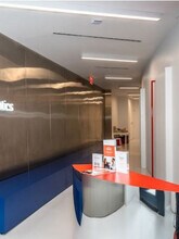 9 W 19th St, New York, NY for lease Building Photo- Image 2 of 4