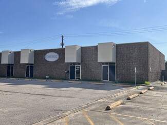 Plus de détails pour 903 S 8th St, La Porte, TX - Flex à vendre