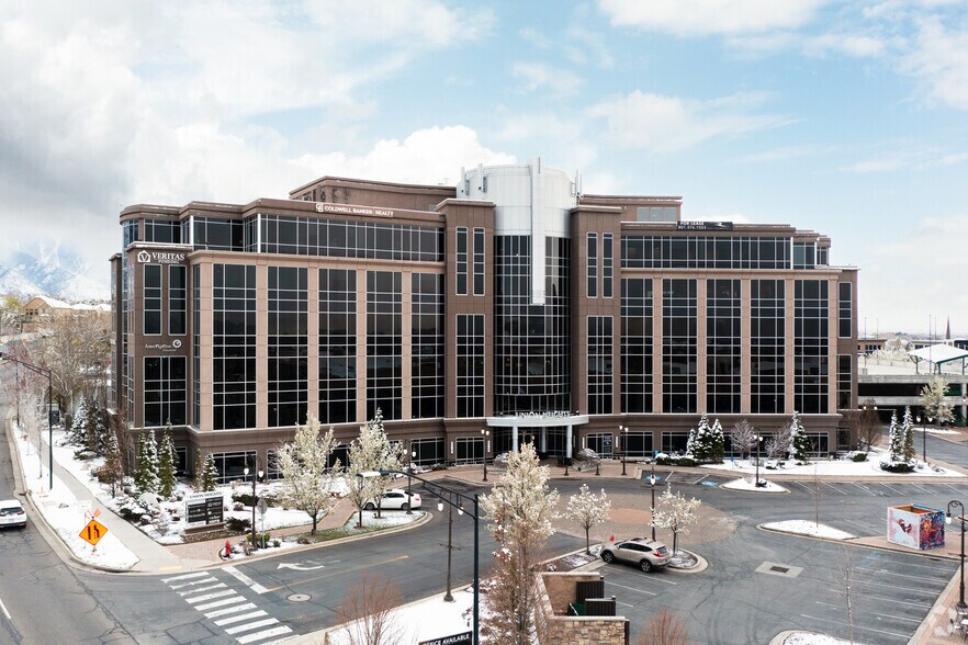 7730 S Union Park Ave, Midvale, UT à louer - Photo du bâtiment - Image 3 de 7