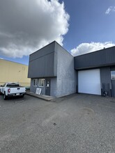 33733 King Rd, Abbotsford, BC à louer Photo du bâtiment- Image 1 de 4