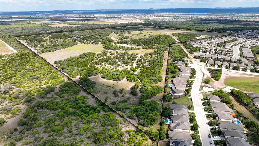 6460 Gass Rd, San Antonio, TX à vendre - Photo du bâtiment - Image 1 de 47
