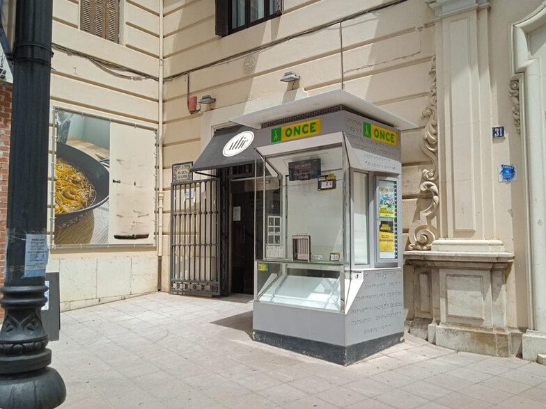 Carrer Benito Pérez Galdós, Alzira, Valencia à vendre - Photo du bâtiment - Image 2 de 3