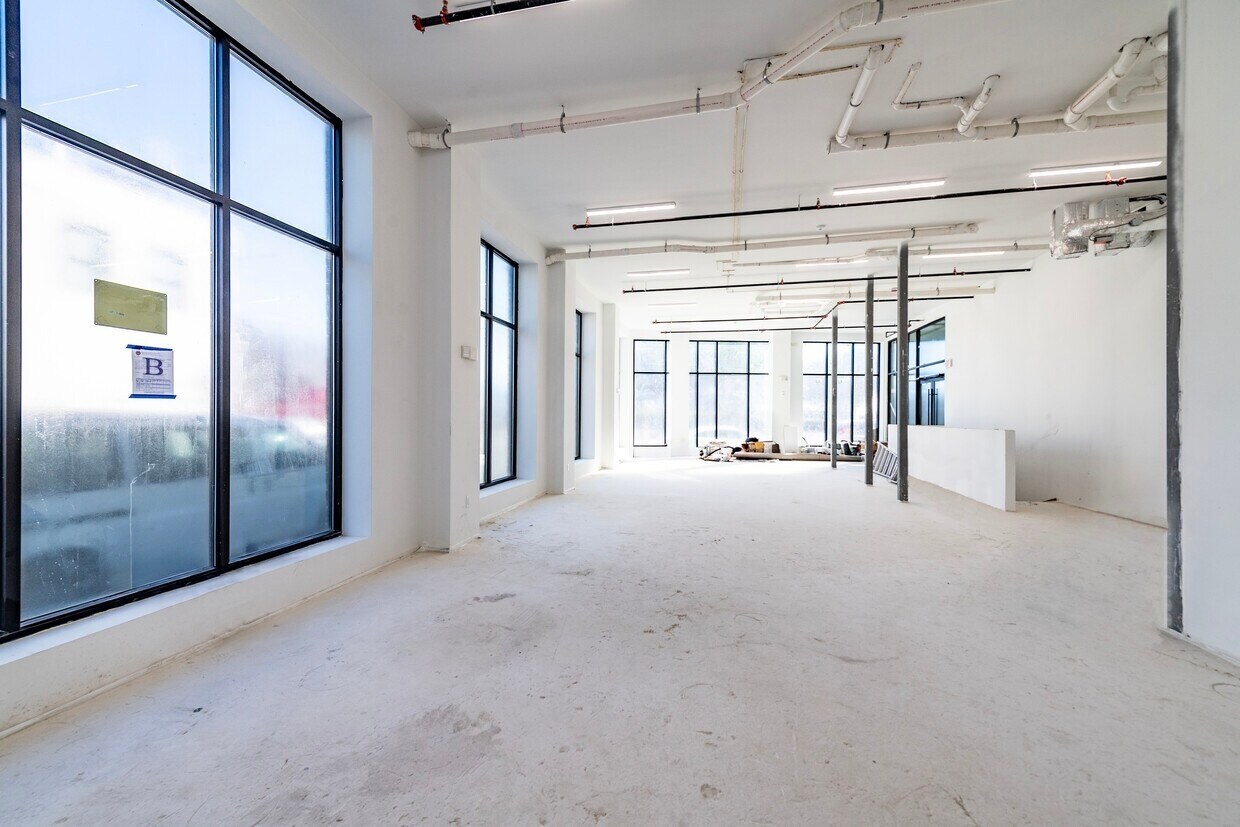 4 Braintree St, Allston, MA 02134 - Unité 101 -  - Photo intérieure - Image 1 of 5