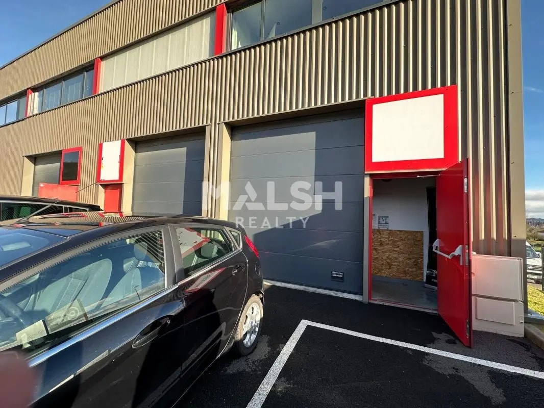 Flex in Limas for lease Building Photo- Image 1 of 11