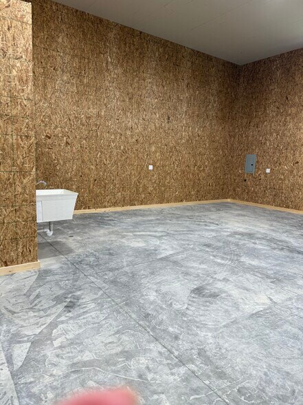 1405 Enterprise Dr, De Pere, WI à louer - Photo du bâtiment - Image 3 de 7