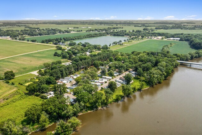 Plus de détails pour 2 Park Port - Dixon & Rock Falls IL – Multi-résidentiel à vendre