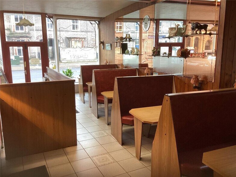 46-48 Market St, Kirkby Stephen à vendre - Photo du bâtiment - Image 2 de 24