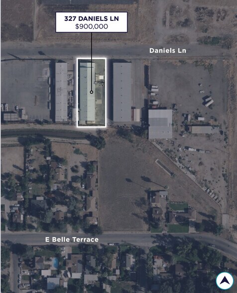 327 Daniels Ln, Bakersfield, CA à vendre - Aérien - Image 3 de 4