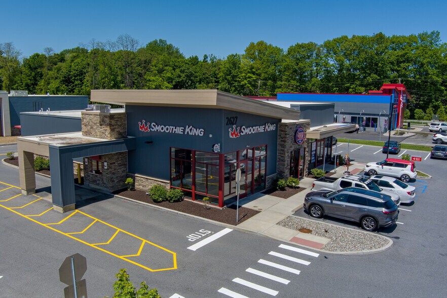 2627 South Rd, Poughkeepsie, NY à louer - Photo du bâtiment - Image 2 de 14