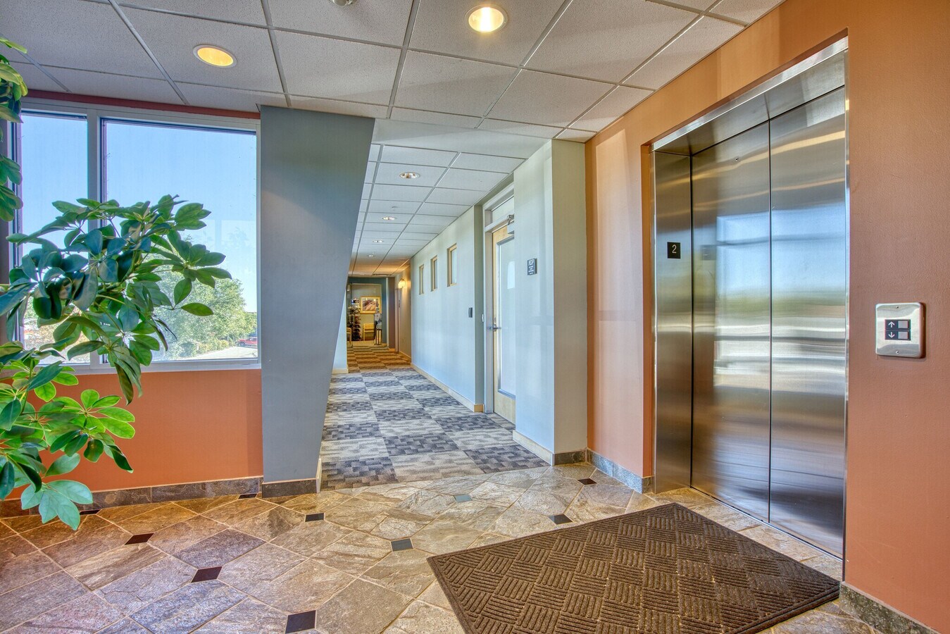 2575 Pearl St, Boulder, CO 80302 - Unit 220 - - Interior Photo - Image 2 of 2