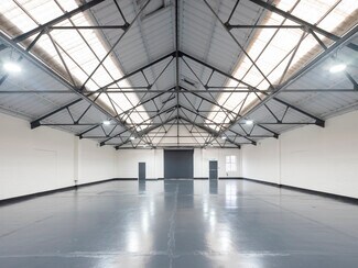 Plus de détails pour Camelon St, Glasgow - Industriel à louer