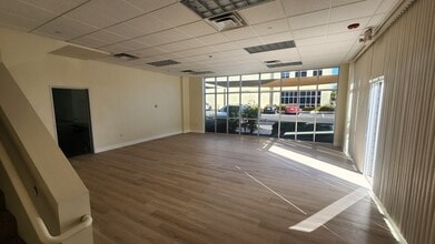 6765 Eastern Ave, Las Vegas, NV for lease Interior Photo- Image 2 of 11