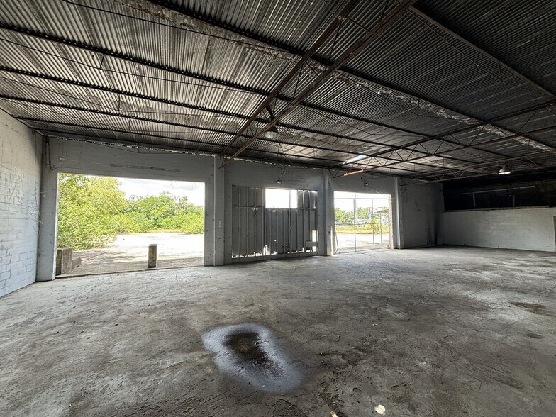 4915 US Highway 92 E, Lakeland, FL à louer - Photo du bâtiment - Image 2 de 5