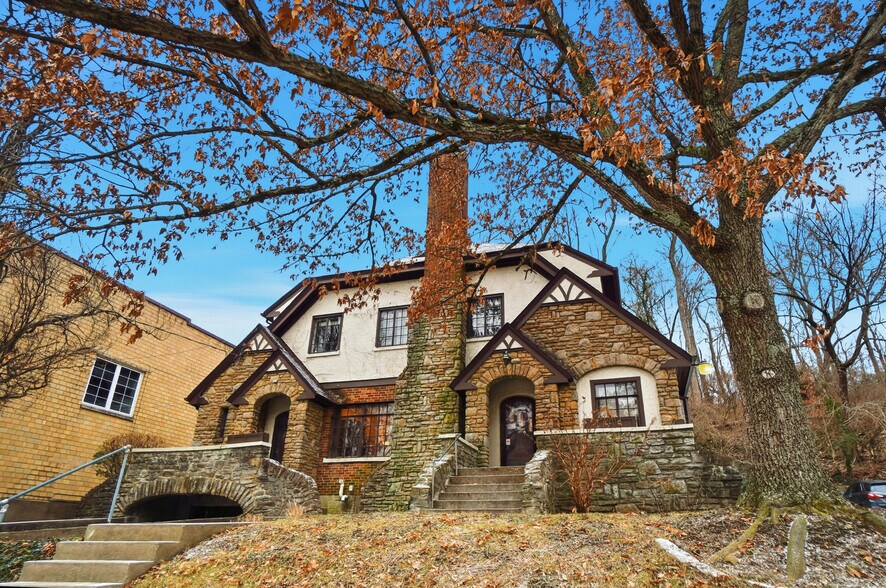820 Delta Ave, Cincinnati, OH à vendre - Photo du bâtiment - Image 3 de 27