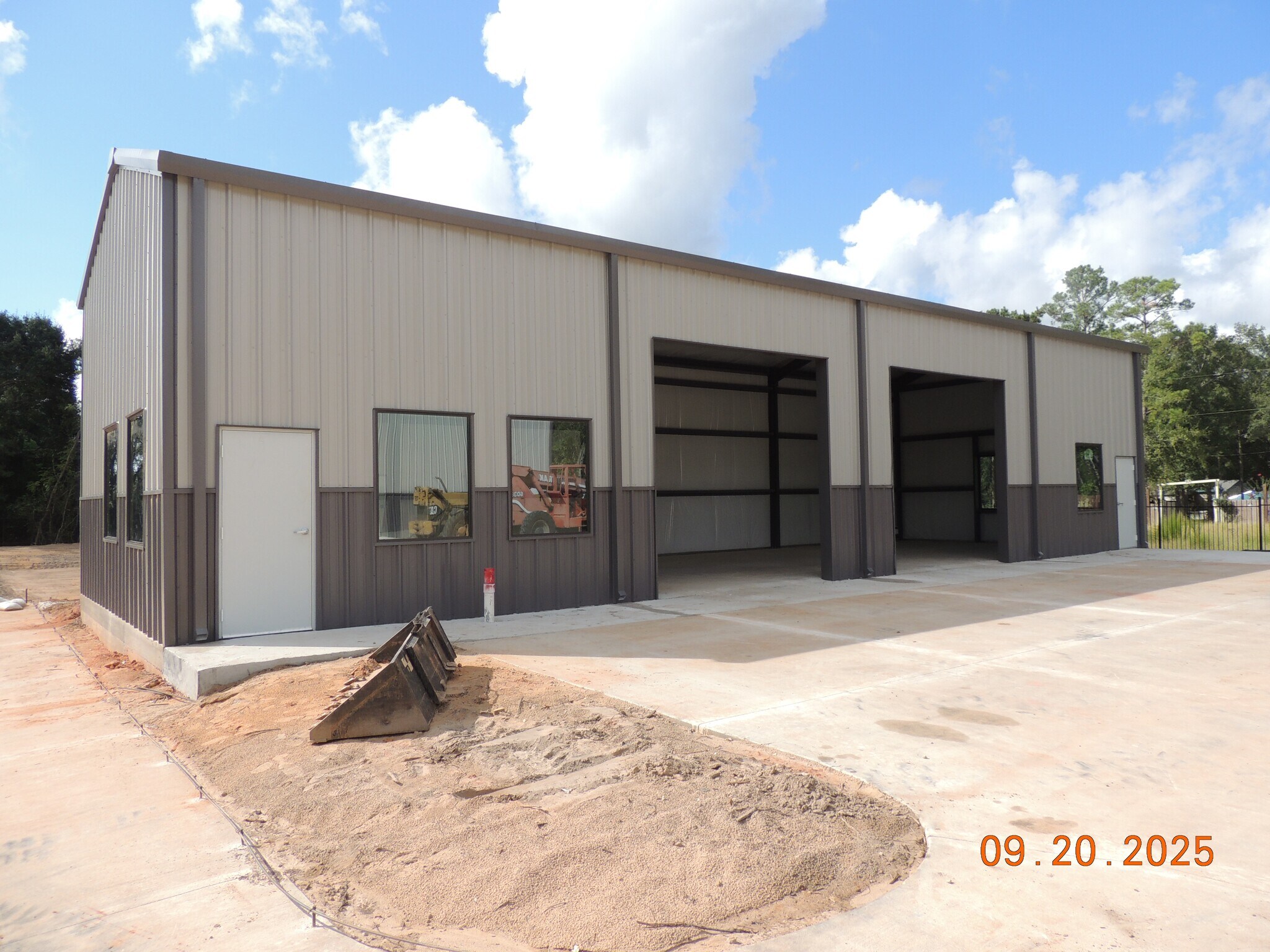 2309 Wade Cir S, Conroe, TX for sale Primary Photo- Image 1 of 18