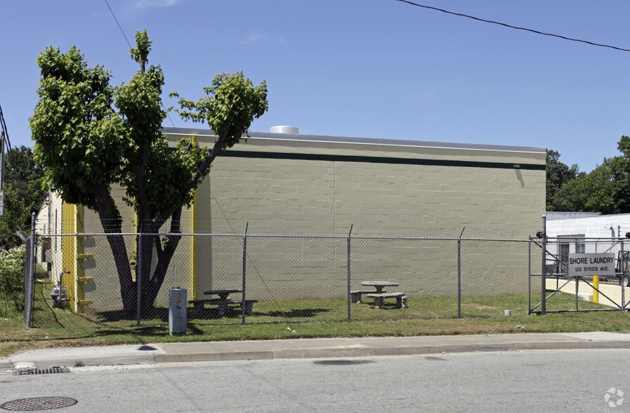 125 Sykes Ave, Virginia Beach, VA for lease - Building Photo - Image 3 of 4