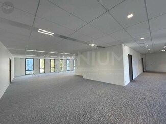 Plus de détails pour 34 Rue De Bruxelles, Villeurbanne - Bureau, Local d'activités à louer