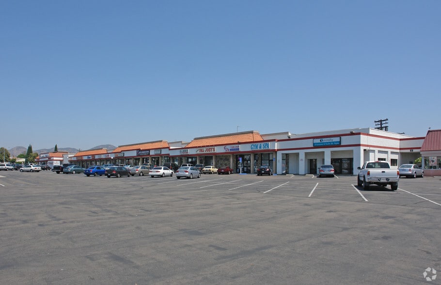 5105-5185 Waring Rd, San Diego, CA for lease - Primary Photo - Image 1 of 9