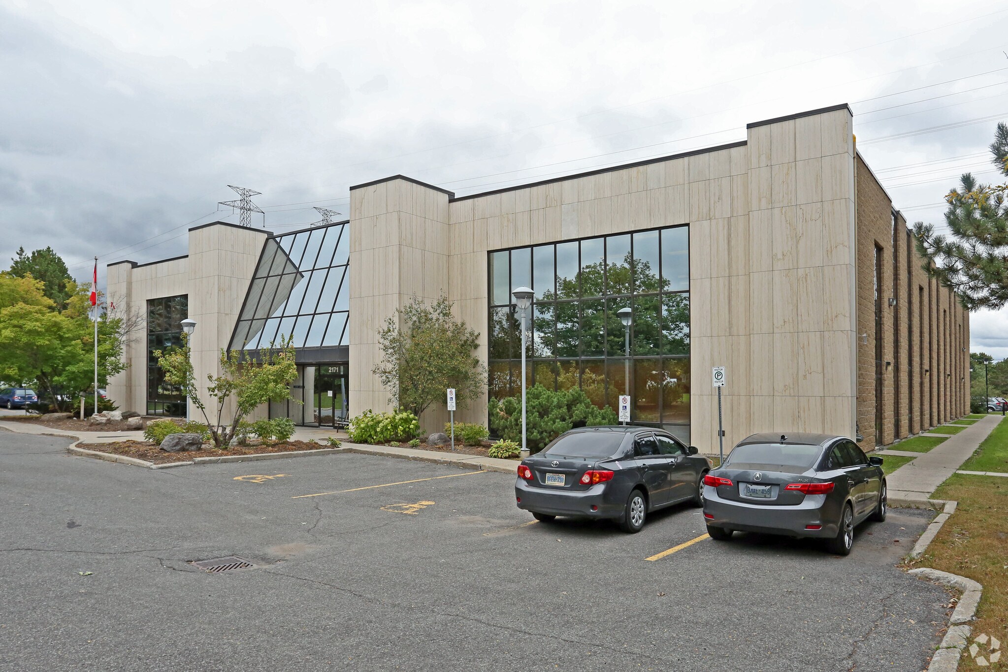 2171 Thurston Dr, Ottawa, ON for sale Building Photo- Image 1 of 1